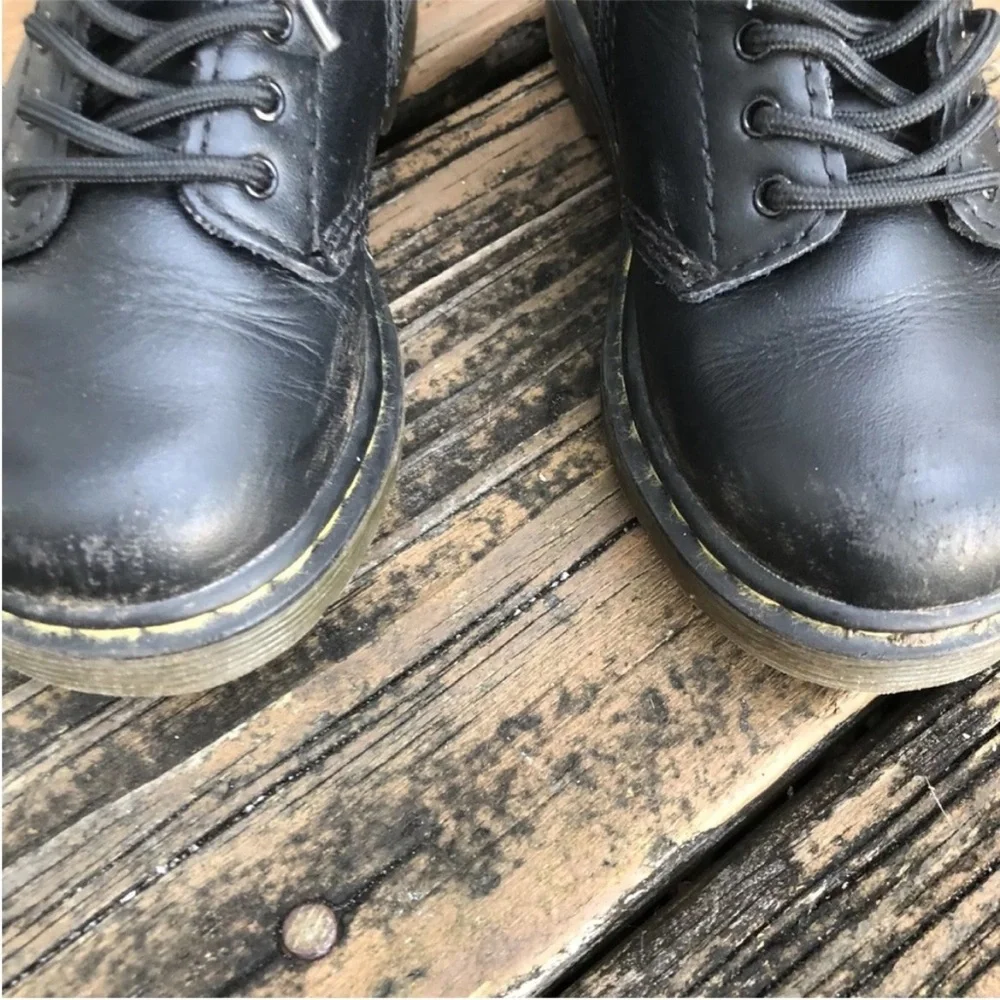 Dr Martens Docs Brooklee Moto Boots Black Leather Airwair 8 UK 7 EU 24 Toddler